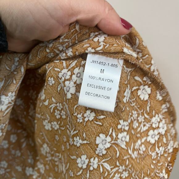 THML Mustard Smocked Floral Blouse Ruffle Sleeve Boho Chic Top Size Medium - Picture 8 of 10